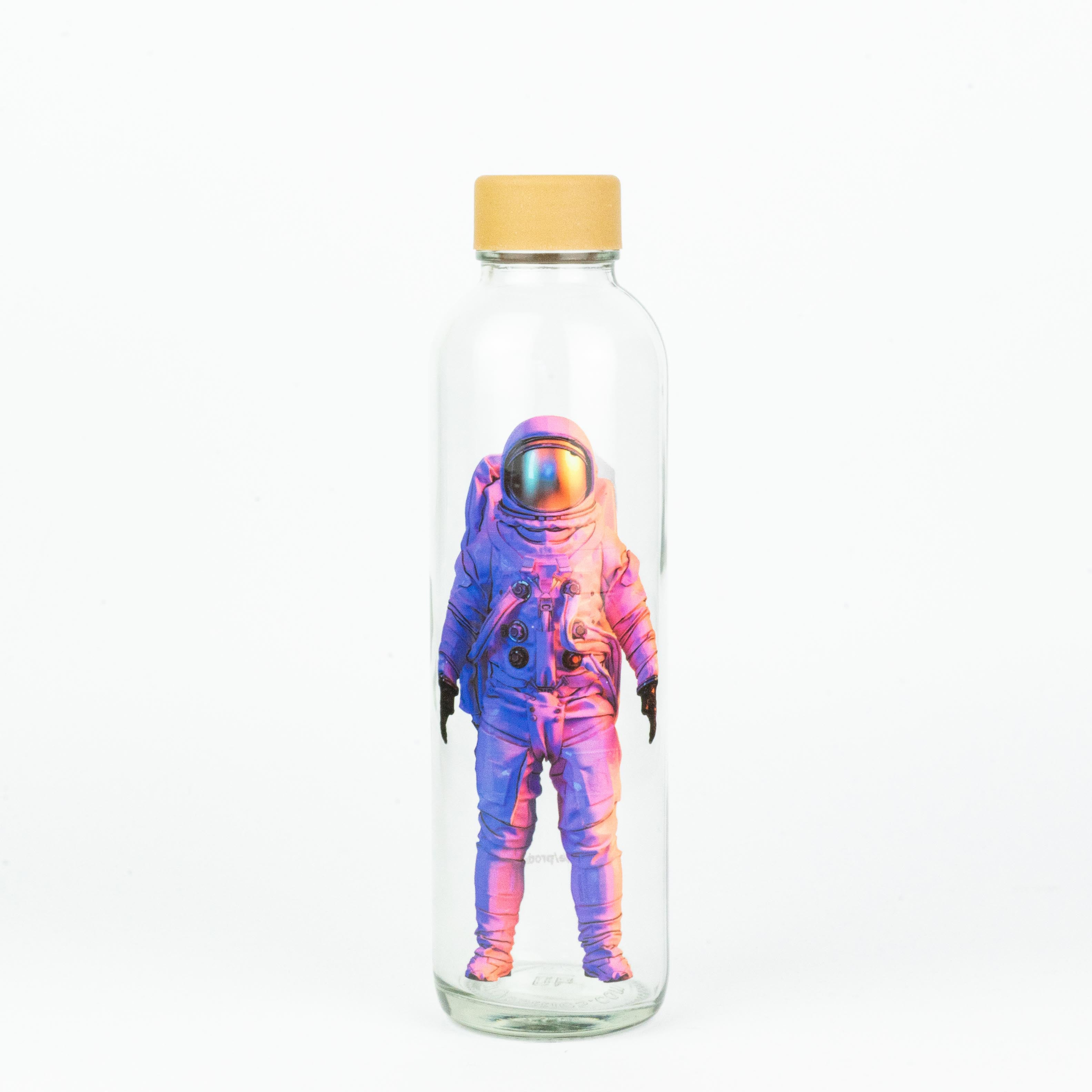Personalisierte Trinkflasche mit Astronaut – Referenzkunde für personalisierte Trinkflaschen von Carrybottles