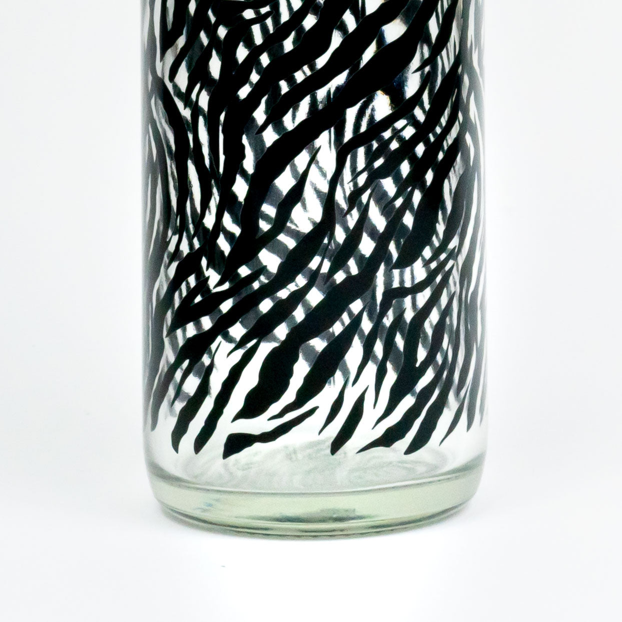 STRIPES OF NATURE Bouteille en verre de 0,7 l