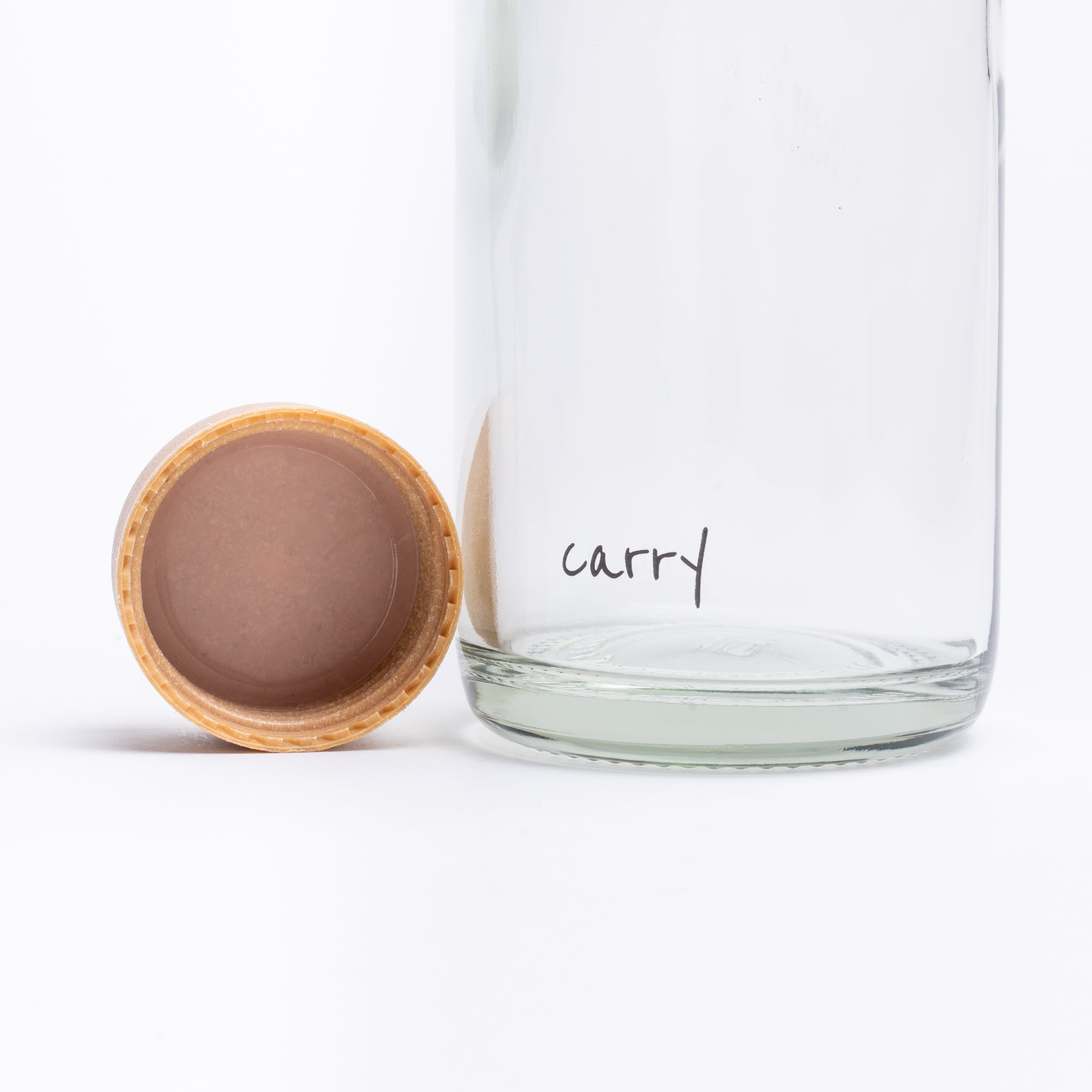 schlichte CARRY Glasflasche PURE mit nachhaltigem Schraubverschluss