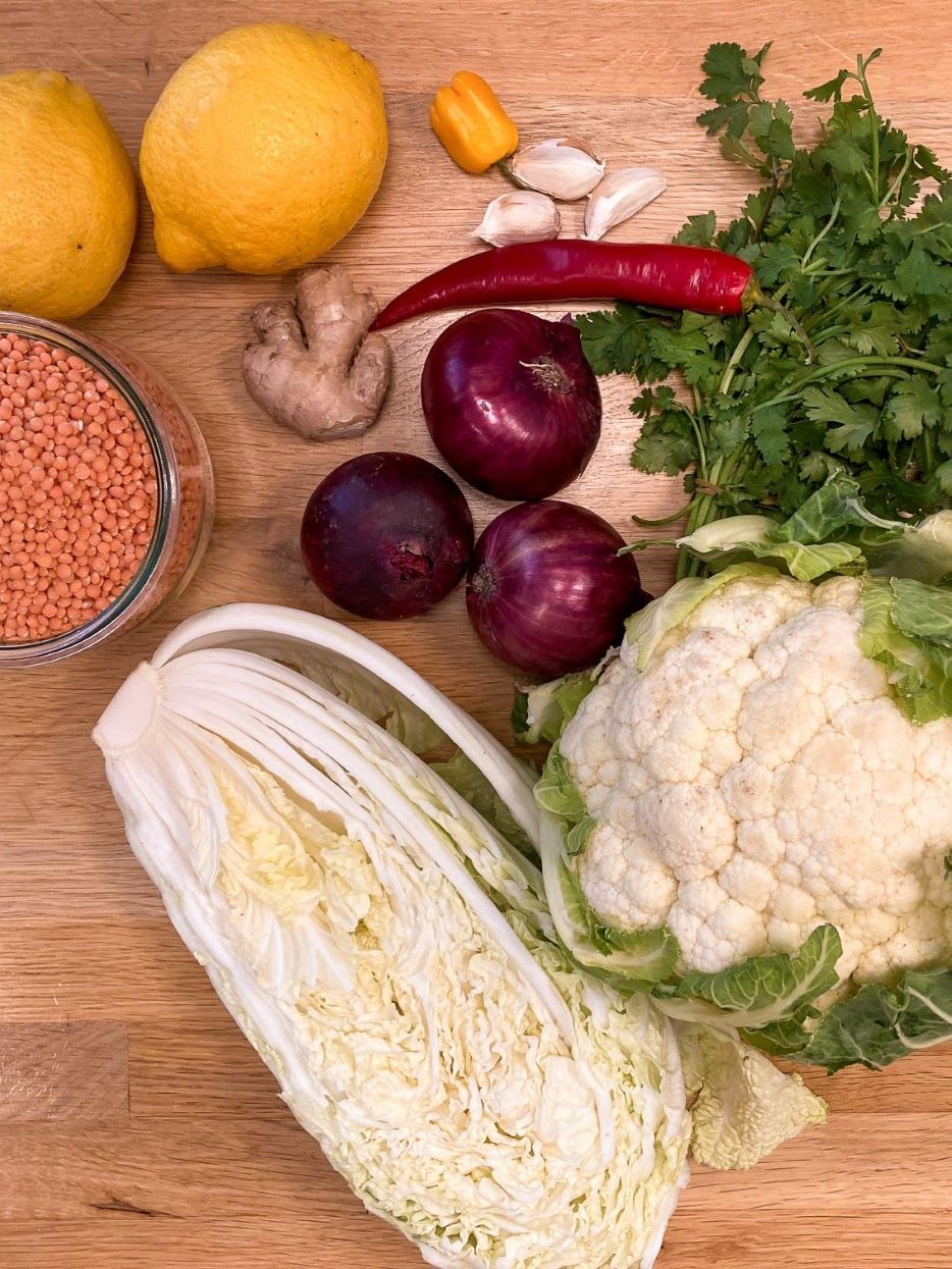 Dal mit geröstetem Blumenkohl Dal mit geröstetem Blumenkohl