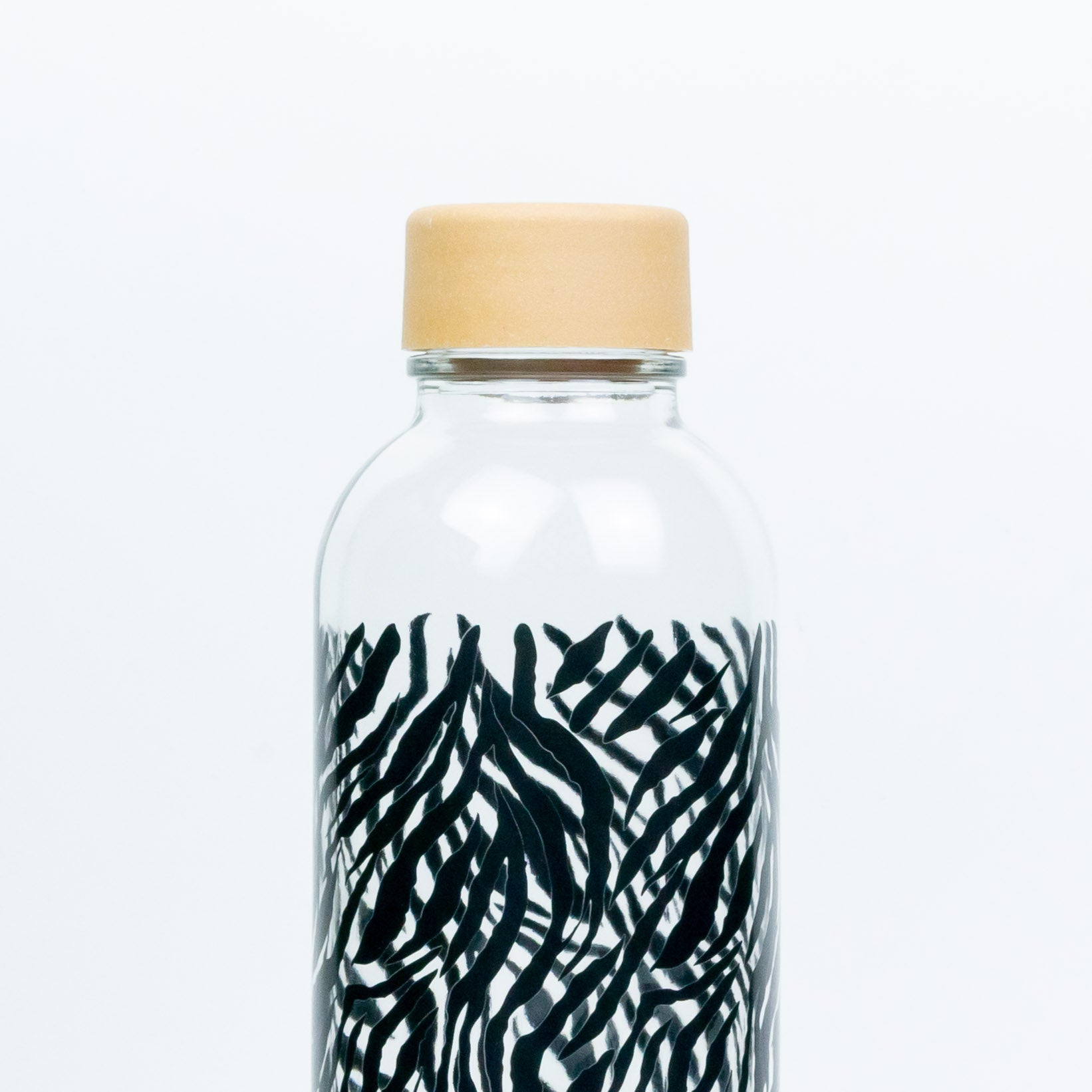 STRIPES OF NATURE 0.7 l glass bottle