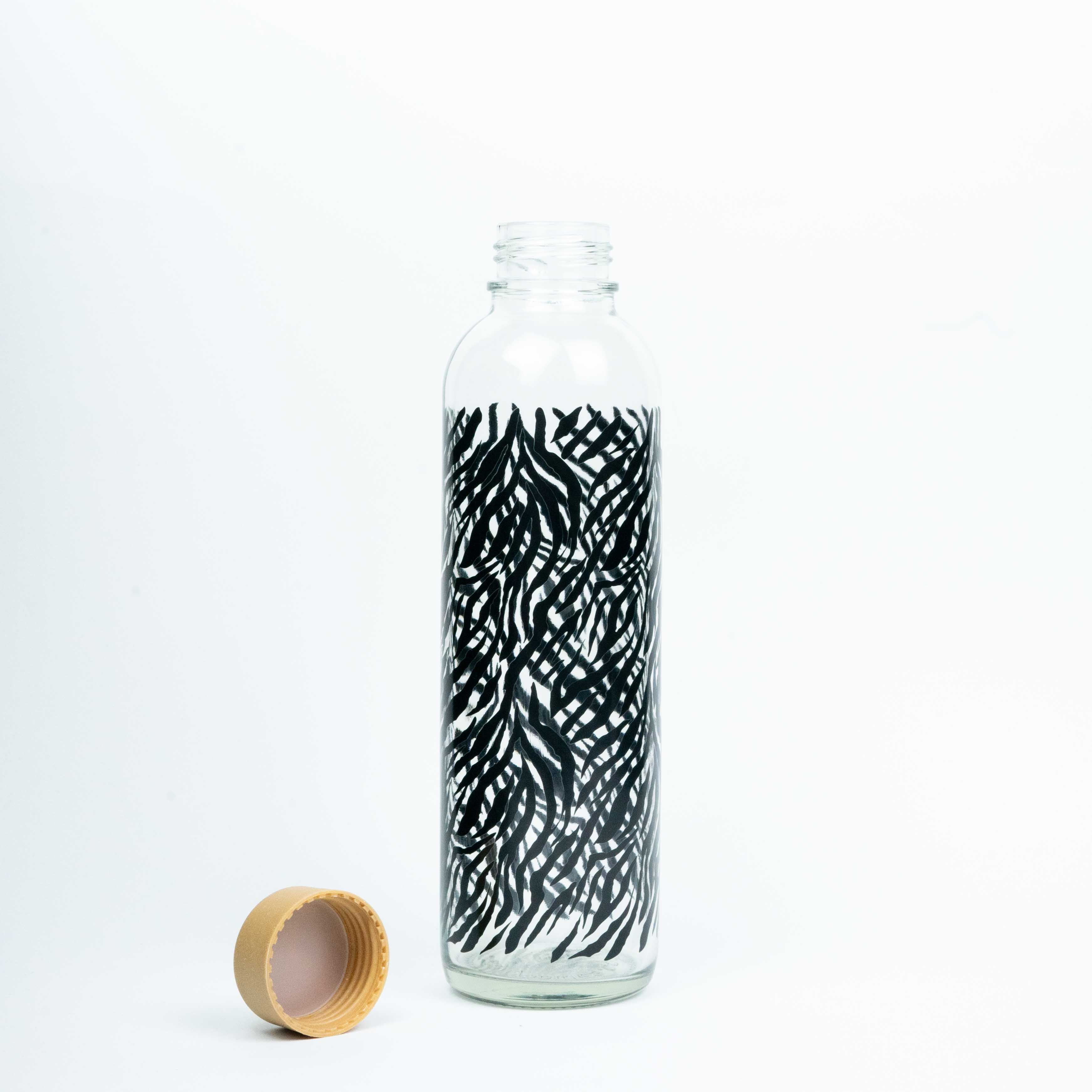 STRIPES OF NATURE 0.7 l glass bottle